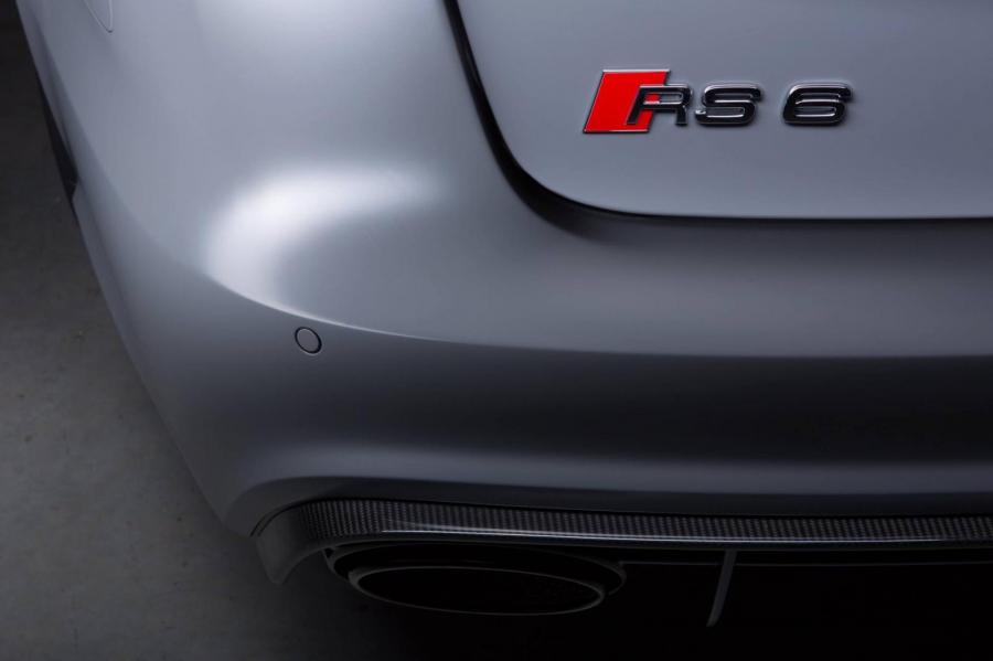 Детали экстерьера Audi RS6 Avant by Audi Exclusive 2014 года  (фото 3 из 7)